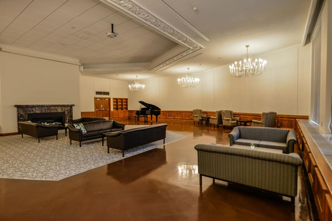 Delaware Formal Lounge